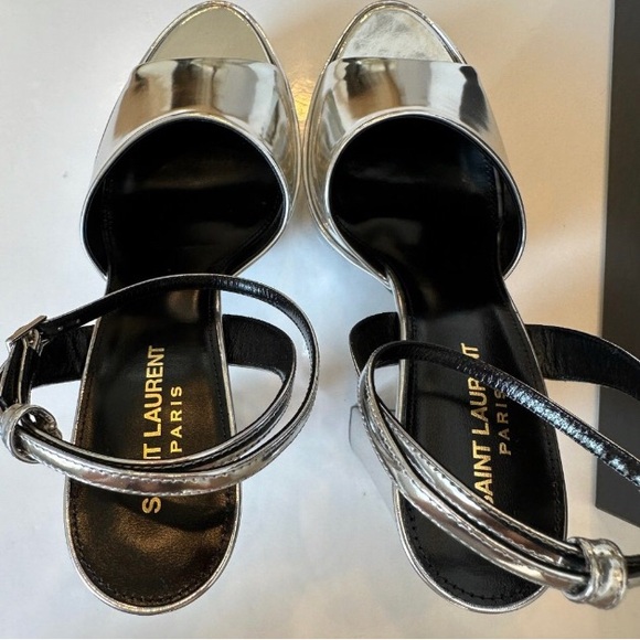 NWT SAINT LAURENT Jodie Metallic 135 Patent Leather Platform Sandals Silver 39.5 - Picture 12 of 15